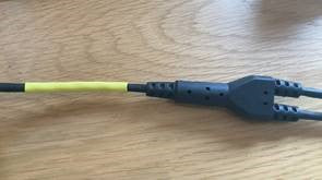 2 Core splitter Cable Y , 1 M  with Mini Slave Plug  to 2 x BB2590 moulded  Sockets.